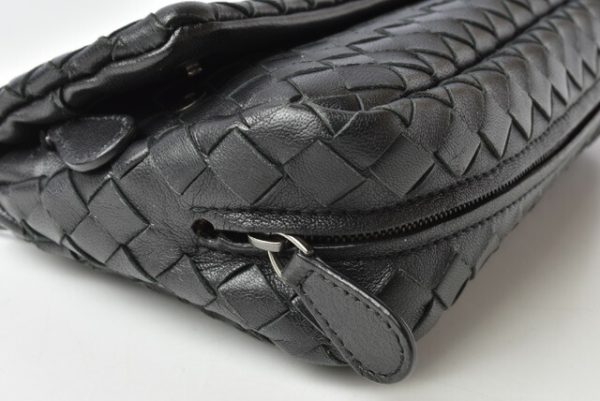 201031 24 bv 7 Bottega Veneta Shoulder Bag Chain Black