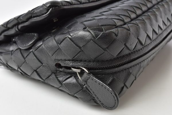 201031 24 bv 7 Bottega Veneta Clutch Bag Shoulder Chain Black