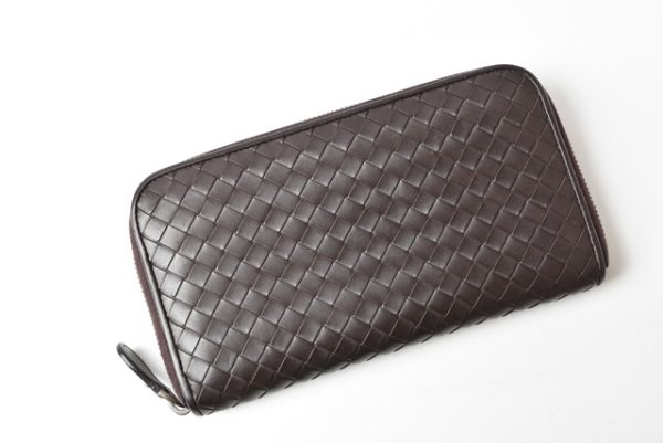 201031 26 bv 2 Bottega Veneta Long Wallet Brown