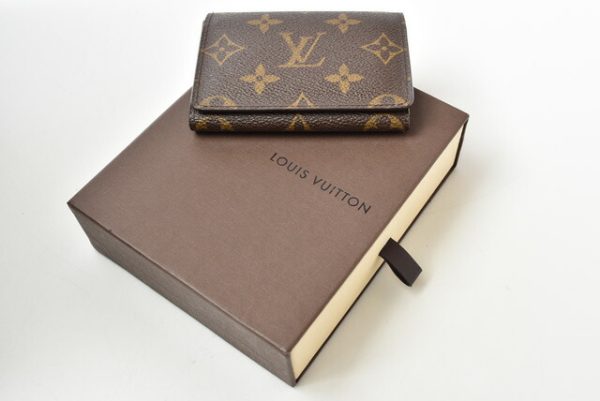 201031 29 lv 8 Louis Vuitton Card Case Anvelop Culte de Visit Monogram