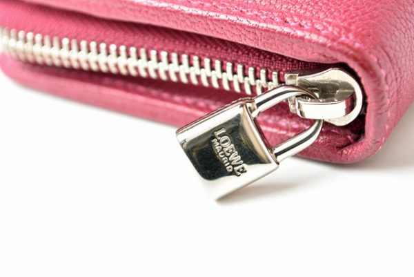 201031 3 lo 5 Loewe Amazona Long Wallet Goatskin Pink