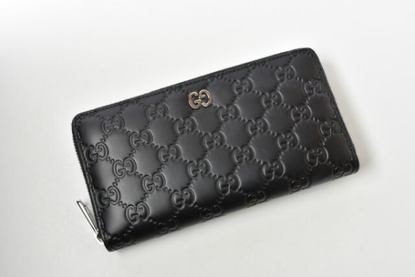 201031 32 g 2 Gucci Long Wallet Guccisima Dorian Black