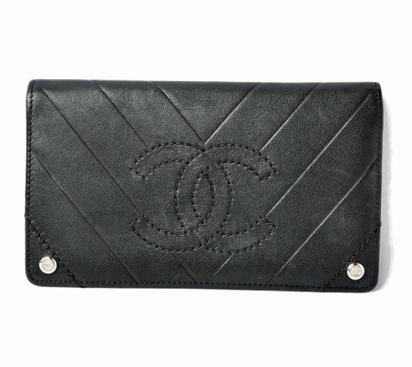 201031 34 ch 1 CHANEL Long Wallet Quilted Stitch Black