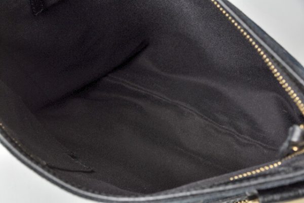 201122 2 11 g 9 Gucci Messenger Bag GG Black