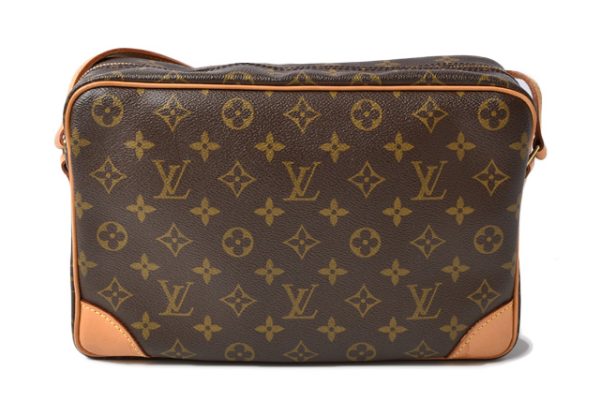 201215 16 lv 4 Louis Vuitton Trocadero Shoulder Bag Monogram Brown