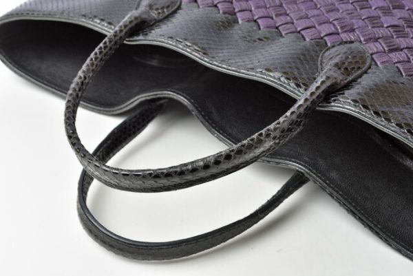 201215 24 bv 4 Bottega Veneta Tote Bag Intrecciato Lizard Black