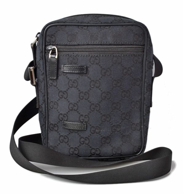 201215 31 g 1 Gucci Messenger Bag GG Black