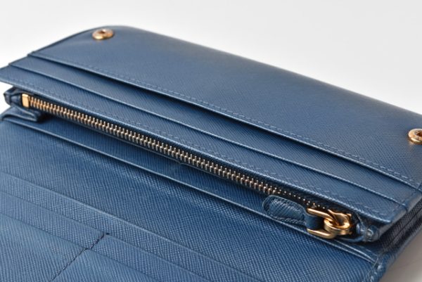 201215 8 p 7 Prada Saffiano Wallet Blue