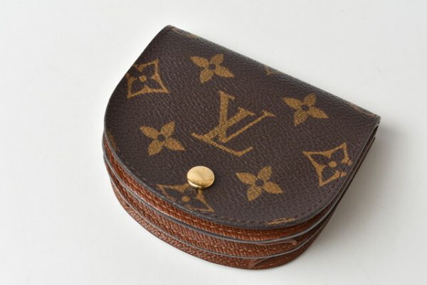 201225 12 lv 2 Louis Vuitton Coin Case Porte Monet Guze Monogram