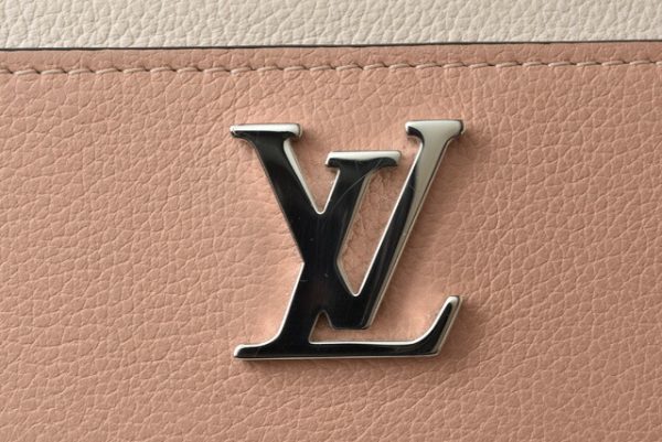 201225 9 lv 3 Louis Vuitton Lock Me Wallet Zippy Wallet Rose Quartz