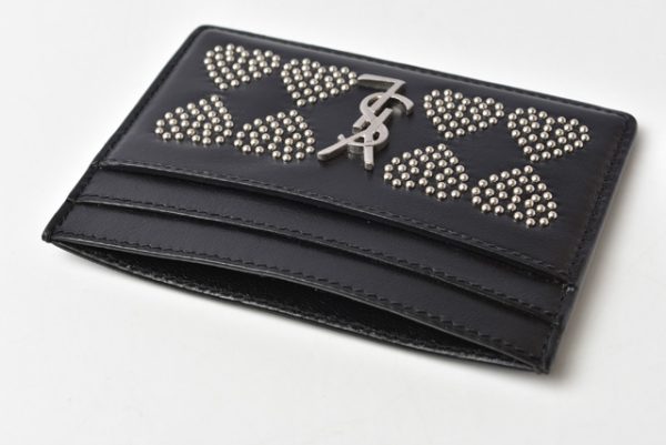 201228 533 04 ysl 7 Saint Laurent Card Case Heart Motif Studs Black