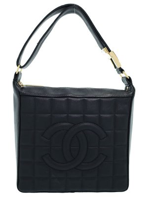 2021167830017 Chanel Shoulder Bag Enamel Black