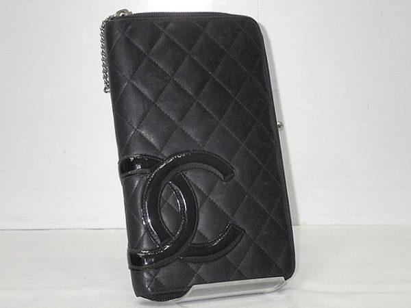 OLYMPUS DIGITAL CAMERA CHANEL Cambon Line Large Zip Long Wallet