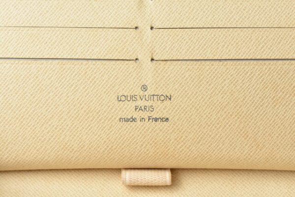 2100707 396 02 lv 7 Louis Vuitton Long Wallet Zippy Organizer Damier Azur