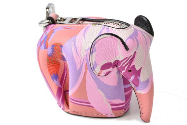 210115 843 11 lo 3 Loewe Elephant Charm Accessory Case Pink Multi