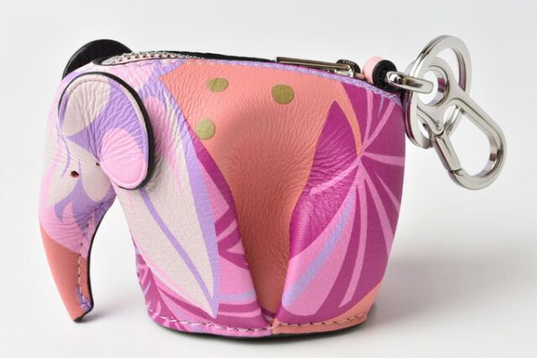 210115 843 11 lo 8 Loewe Elephant Charm Accessory Case Pink Multi