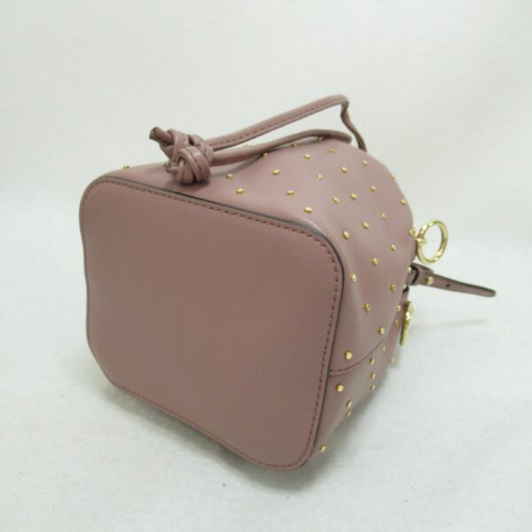 2101217207171 6 Fendi Drawstring Shoulder Bag Pink Beige