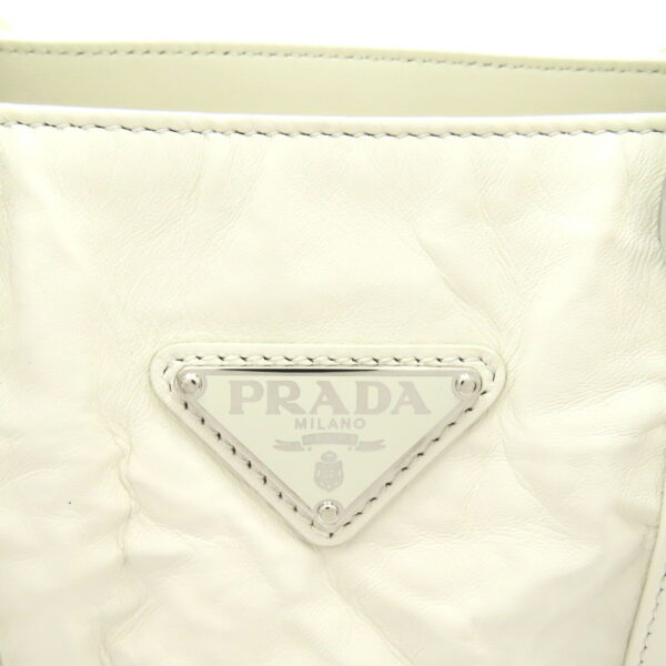 2101217611367 10 Prada 2Way Antique Shoulder Bag White