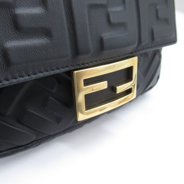 2101217747912 10 Fendi 2Way Shoulder Bag Black