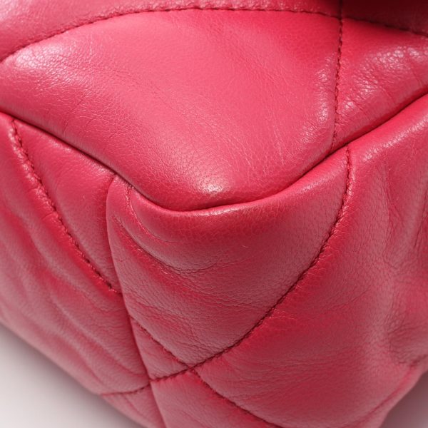 2101217822367 5 Chanel 19 DIsneuf Matelasse Shoulder Bag Pink