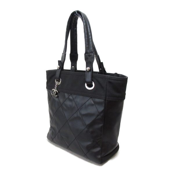 2101217849401 4 Chanel Paris Biarritz Tote PM Black