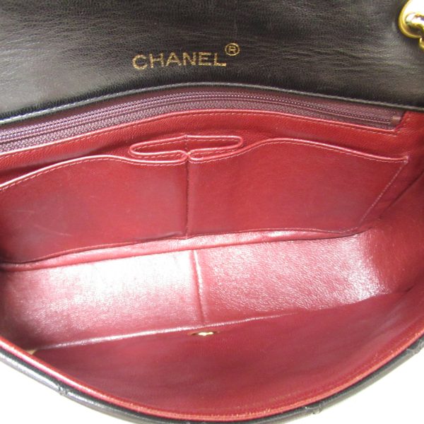 2101217925603 10 Chanel Matelasse Single Flap Chain Lambskin Black