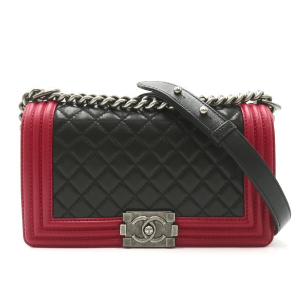 2101217991094 1 Chanel Boy Chain Shoulder Bag Lambskin Black Red