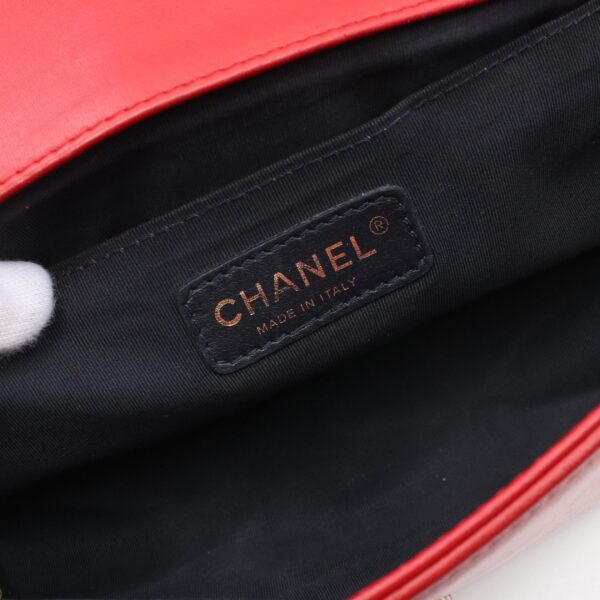 2101217991148 4 Chanel Boy Chanel Matelasse Wool Fabric Shoulder Bag Green Red