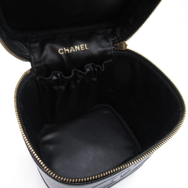 2101218004946 2 Chanel Vanity Bag Calf Black