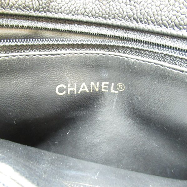 2101218023305 7 Chanel Chain Shoulder Bag Caviar Skin Black