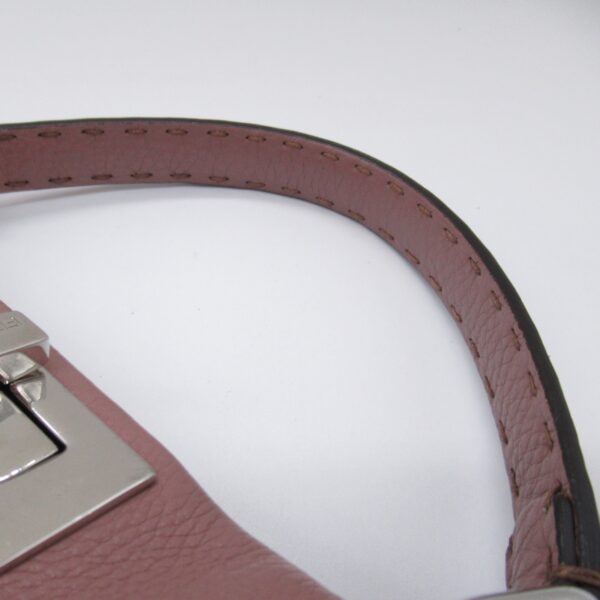 2101218058482 9 Fendi Peekaboo Shoulder Bag Purple