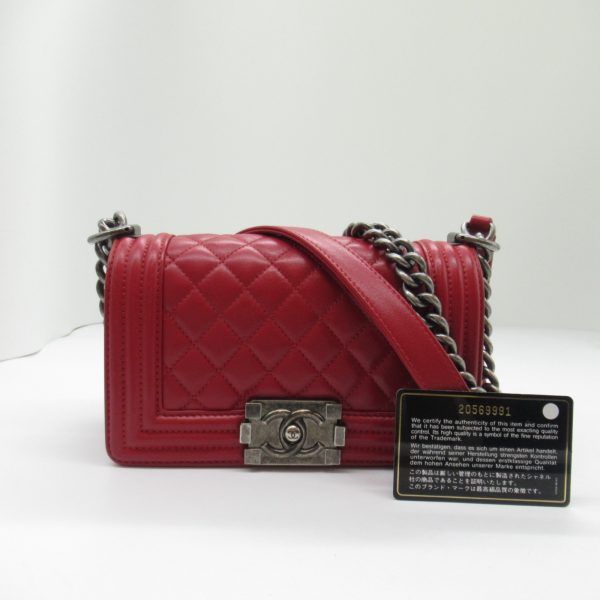 2101218070354 2 Chanel Boy Chanel Chain Shoulder Bag Lambskin Red