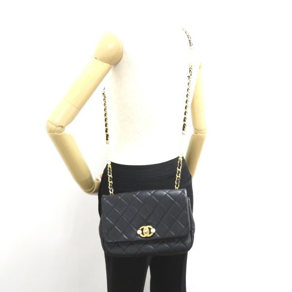 2101218085853 6 Chanel Chain Shoulder Bag Black