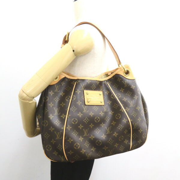 2101218104639 5 Louis Vuitton Galliera PM Shoulder Bag Monogram Brown