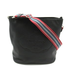 2101218105353 1 Christian Louboutin Shoulder Bag Black