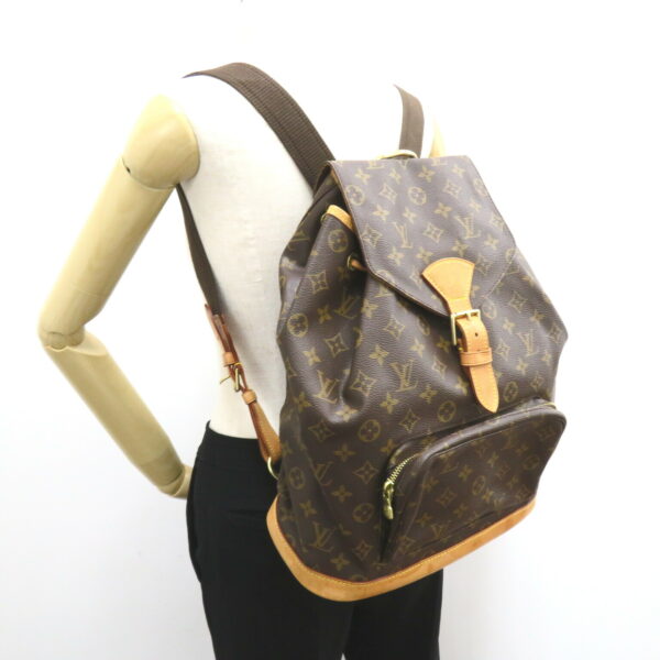 2101218105384 5 Louis Vuitton Montsouris GM Backpack Monogram Brown