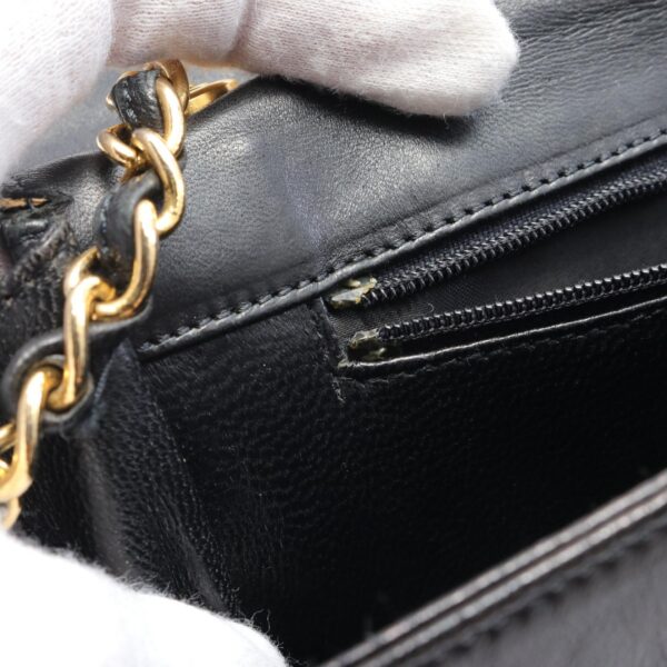 2101218146301 6 Chanel Cocomark Lambskin Shoulder Bag Black