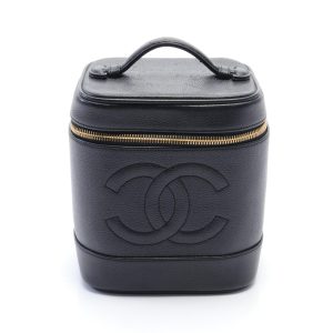 2101218167665 1 Chanel Cocomark Vanity Bag