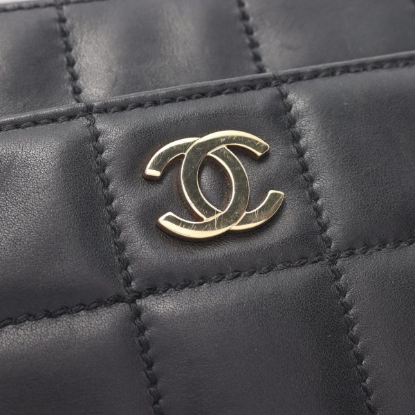 2101218171433 5 Chanel Chocolate Bar Shoulder Bag Black