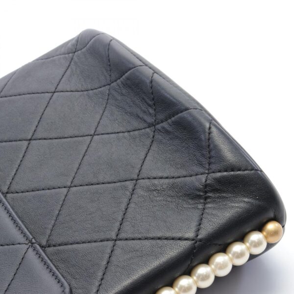 2101218192933 6 Chanel Matelasse FauPearl Shoulder Bag Black