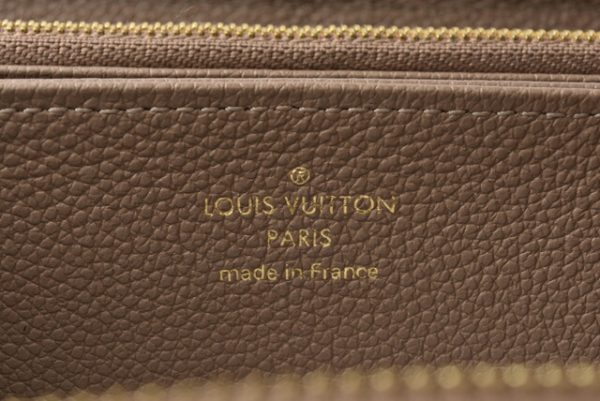 210122 01 lv 8 Louis Vuitton Zippy Wallet Long Monogram Empreinte Tourtrail