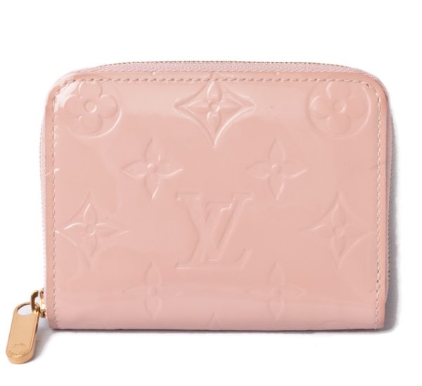 210128 04 lv 1 Louis Vuitton Zippy Coin Vernis Rose Ballerine