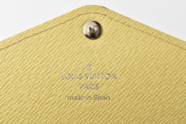 210225 12 lv 7 Louis Vuitton Portefeuille Marie Wallet Jaune Pere