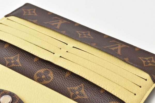 210225 12 lv 8 Louis Vuitton Portefeuille Marie Wallet Jaune Pere