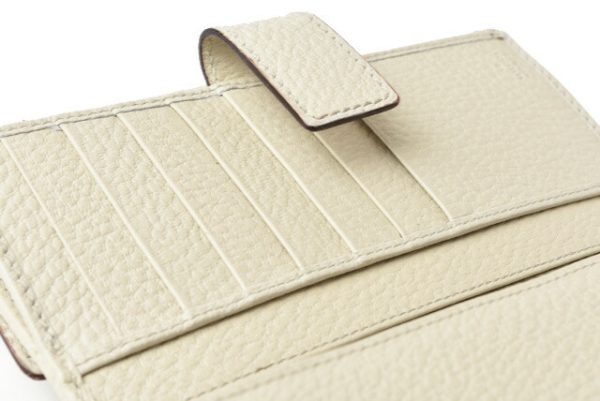 210225 13 g 6 Gucci Long Wallet Bamboo Ivory