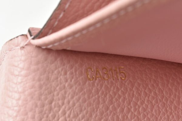 210225 19 lv 11 Louis Vuitton Portefeuille Sara Empreinte Rose Poudre Pink