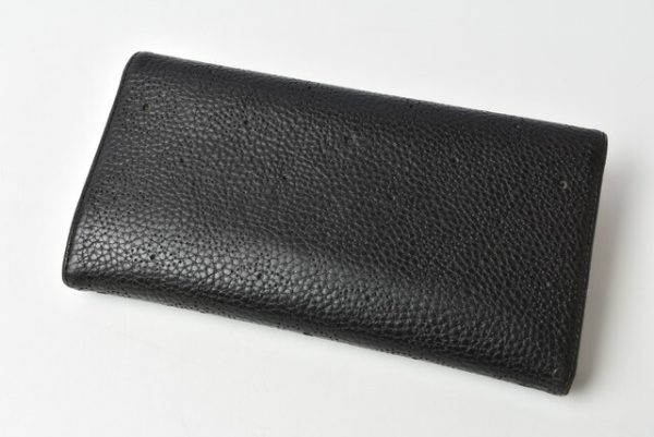 210225 36 lv 3 Louis Vuitton Portefeuille Amelia Mahina Noir Wallet