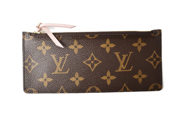 210225 42 lv 11 Louis Vuitton Josephine Wallet TrifMonogram Rose Ballerine