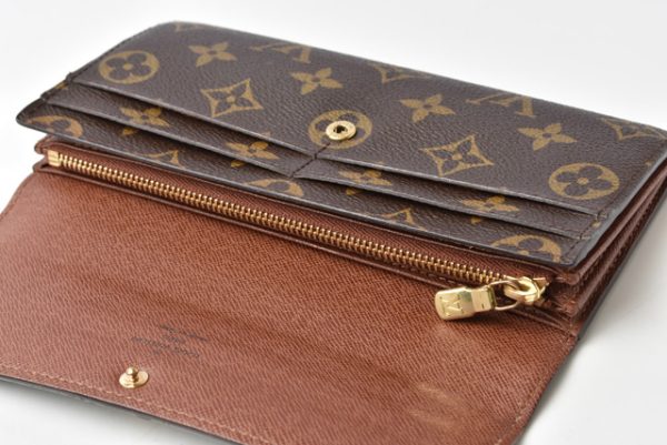 210225 44 lv 5 Louis Vuitton Sala Wallet Long Monogram Brown