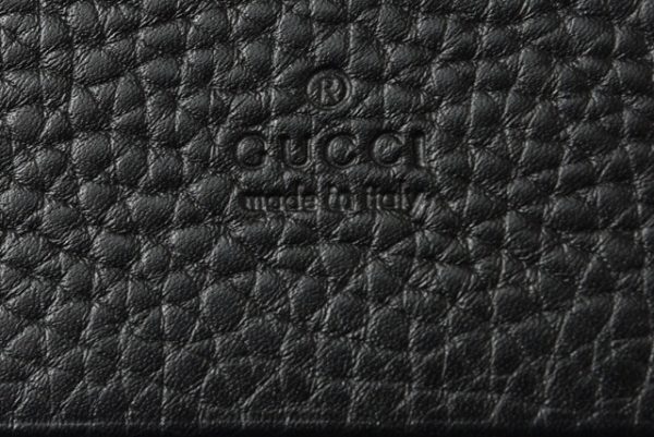 210225 69 g 7 Gucci Card Case GG Plate Black